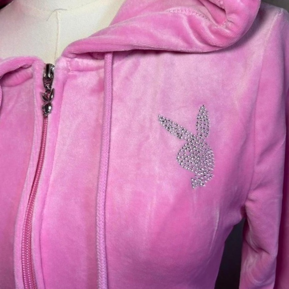 Pink Playboy - Picture 2 of 8